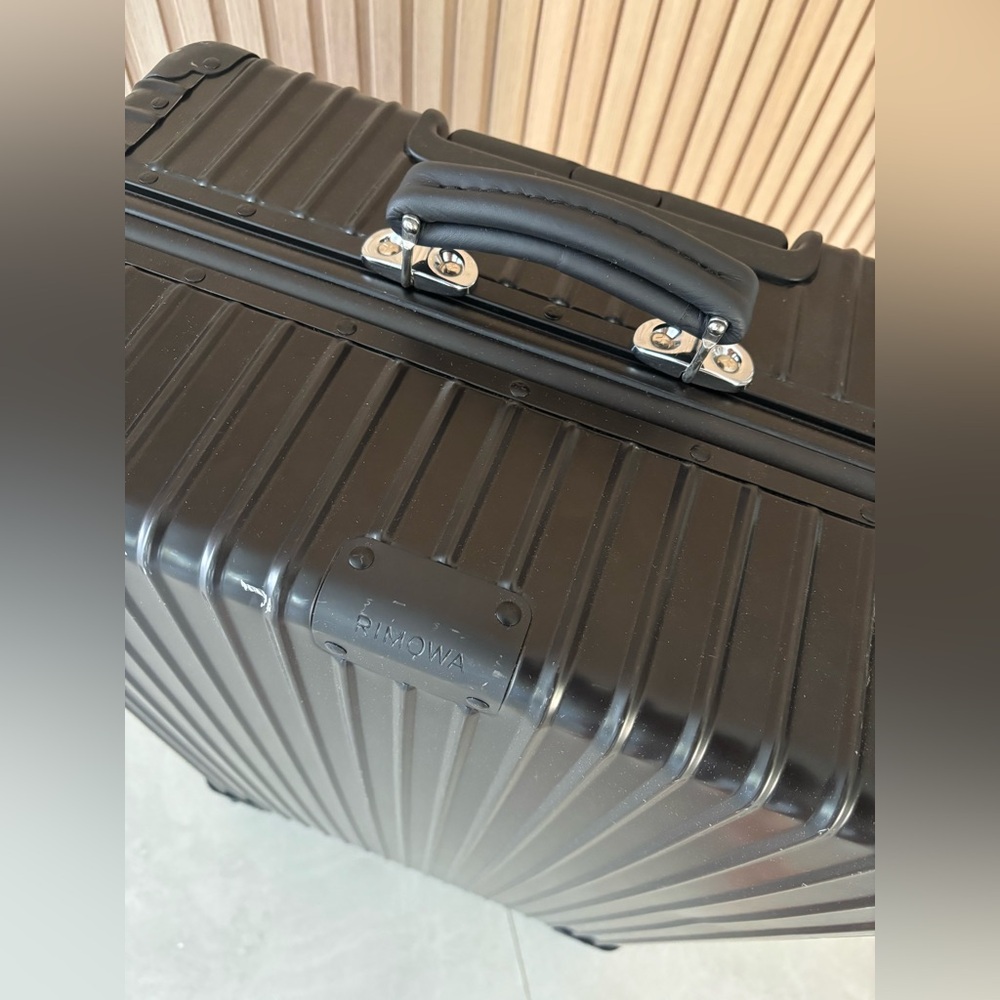 RIMOWA LARGE CHECK IN Luggage - Picture 6 of 16